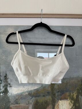 Tala Sculpt Seamless Bandeau Sports Bra